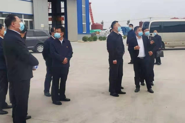 遼寧省委副書記、省長劉寧一行實地考察一諾環境 遼寧省委副書記、省長劉寧一行實地考察一諾環境